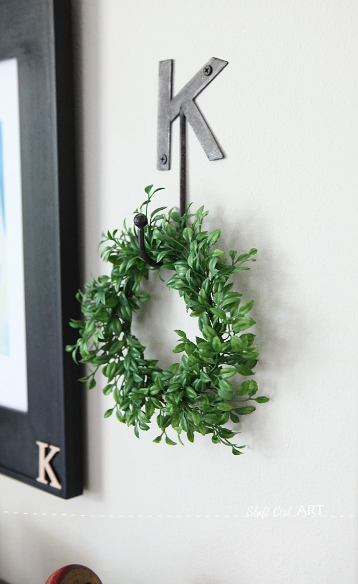 How to make a forever wreath in ten minutes